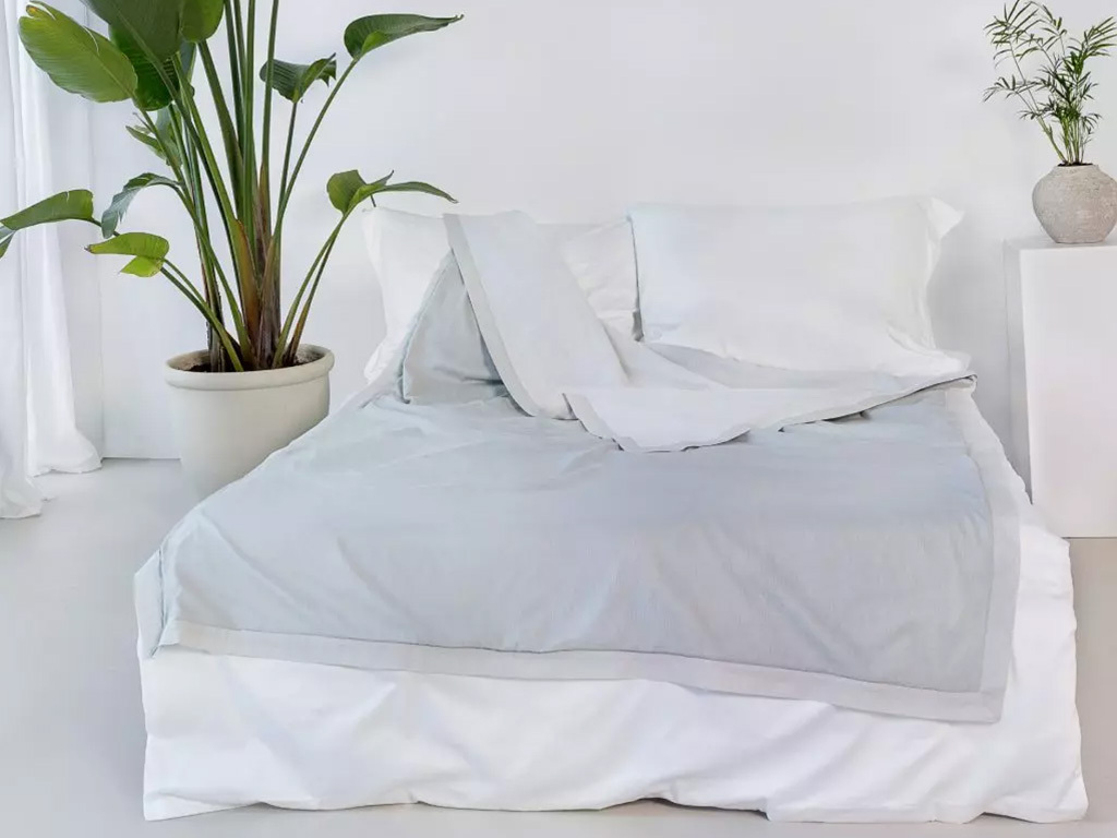 RELAXOUND ORIGINAL Breezyblanket 155x225 cm (Reverse Grey, Single) - Sommerdecke - Recovery Blanket - 3-lagige Baumwolldecke - AirFlair Effekt für optimale Temperierung